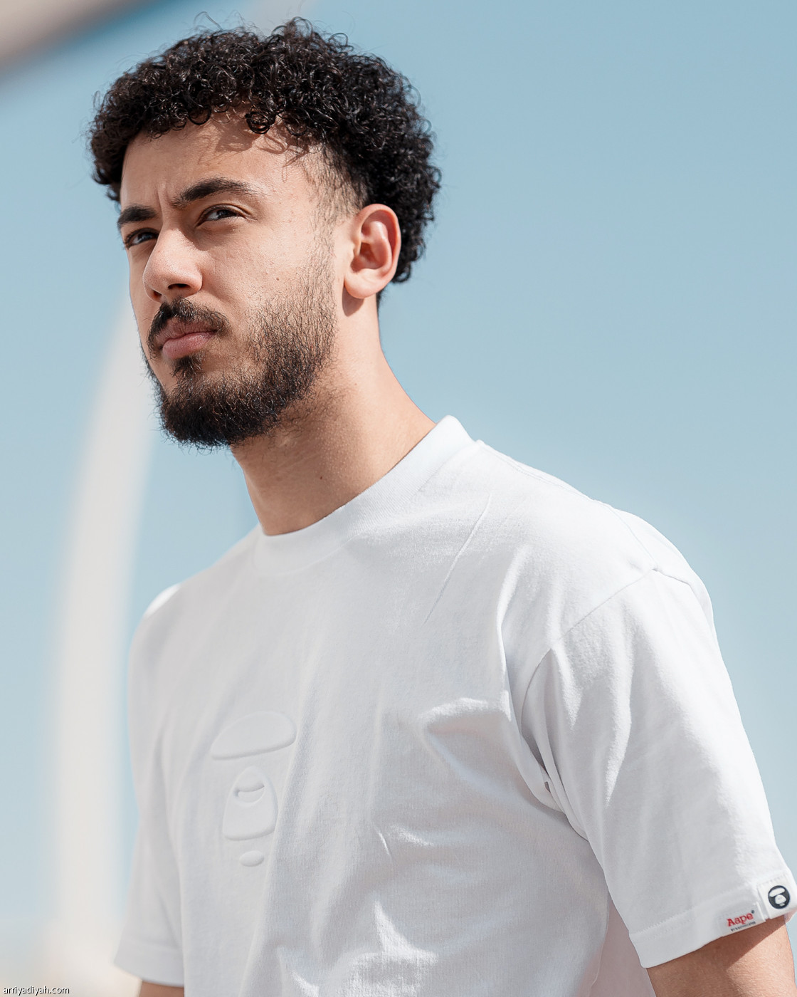 توافد أزرق