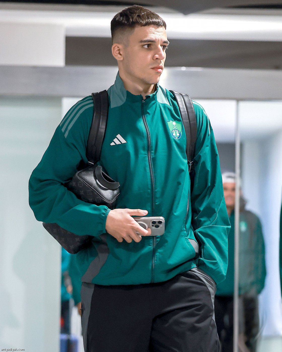 الأهلي يصل